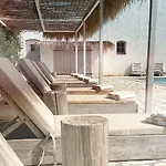Blanc Sable Hotel