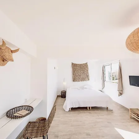Blanc Sable Hotel