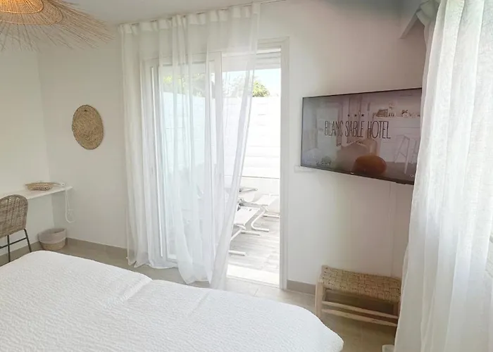 Blanc Sable Отель 3*