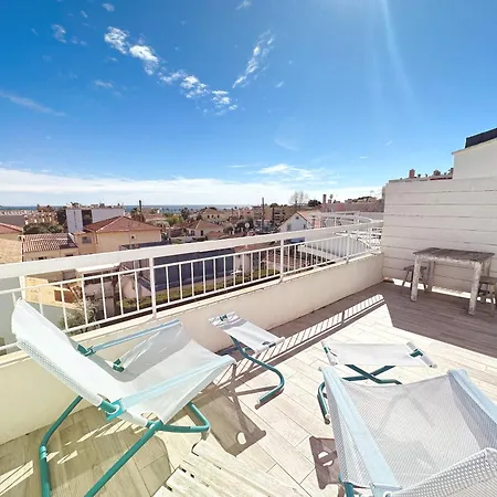 Hotel Blanc Sable 3*
