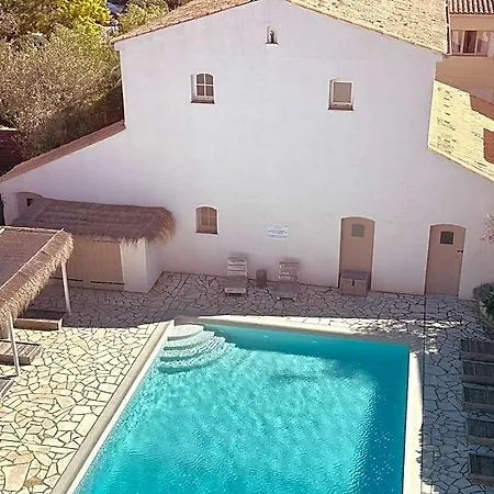 Blanc Sable Hotell 3*